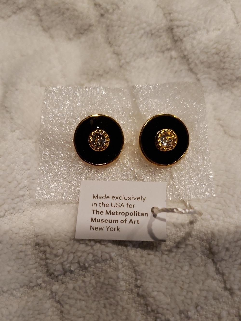 Metropolitan Museum of Art Black & Gold Round Crystal Stud Earrings
